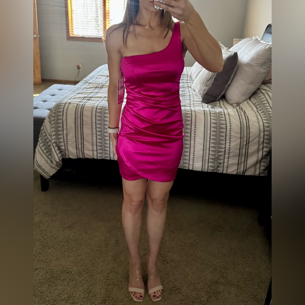 One-Shoulder Pink Dress